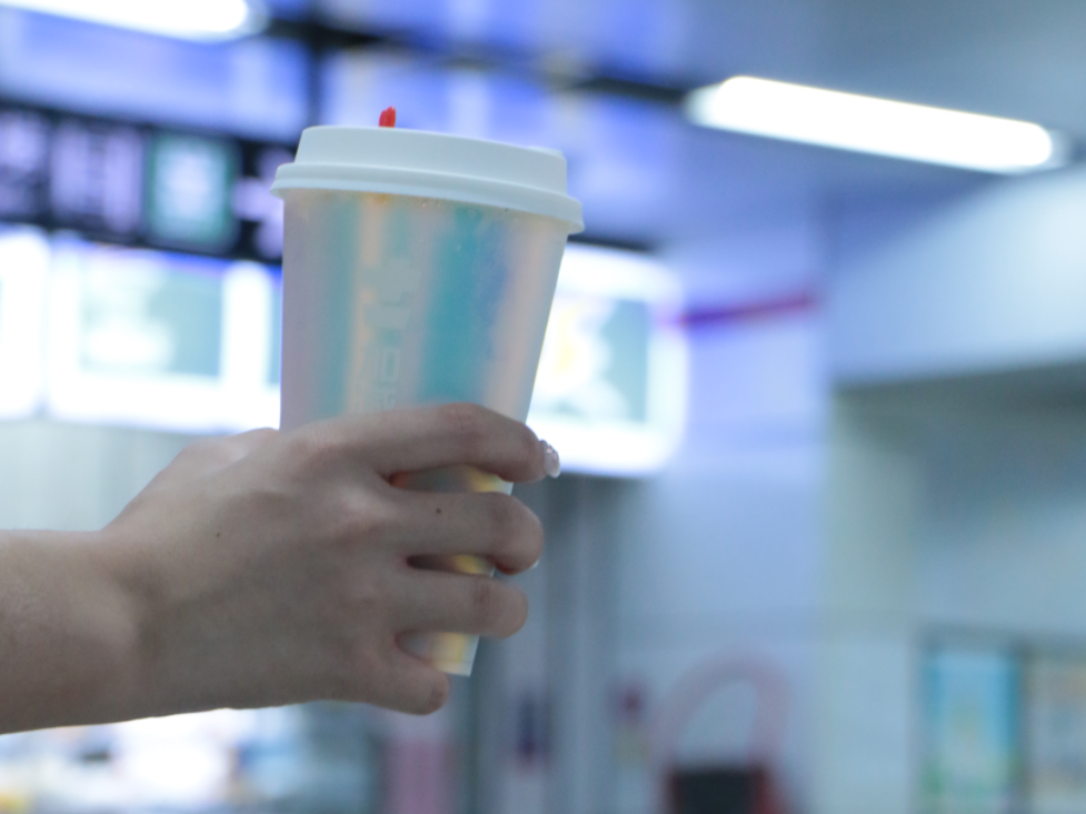 太阳成集团tyc122cc茶饮|投资奶茶加盟店应如何将风险降低？